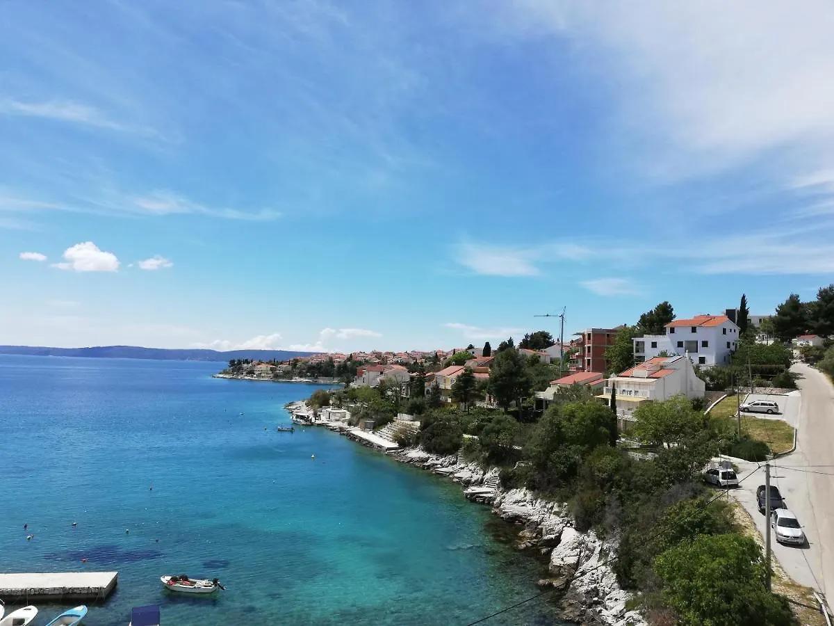 Apartments Villa Sirena Trogir 0*,  Kroatië