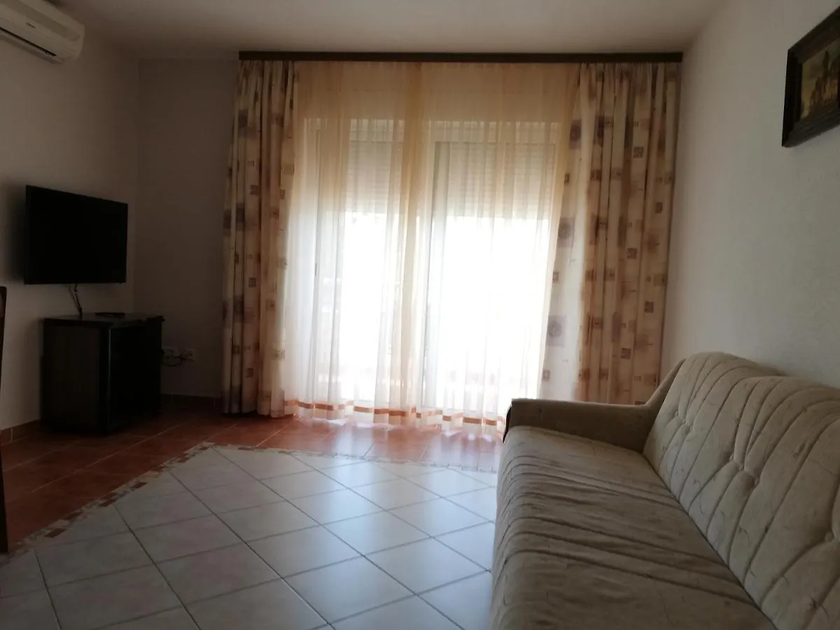 Apartments Villa Sirena Trogir Chorwacja